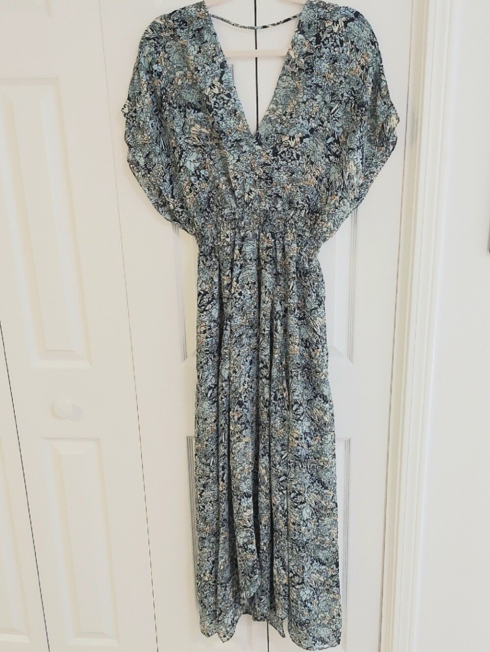 Maje Dress, NEW! Size Large (40FR), Blue Floral Print, Handkerchief Hem - Picture 5 of 16